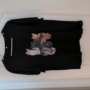 Black Short Sleeve Cat Graphic Tee - Women